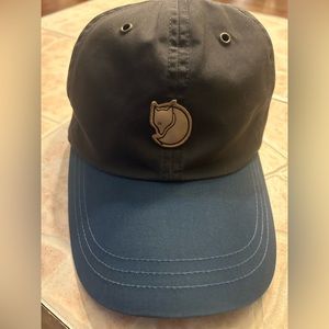Fjallraven 🦊 Cap